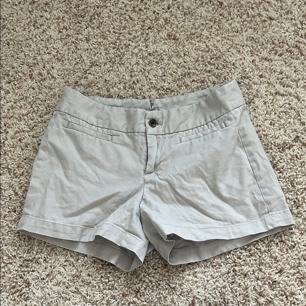 Banana Republic Women's Light Gray Shorts